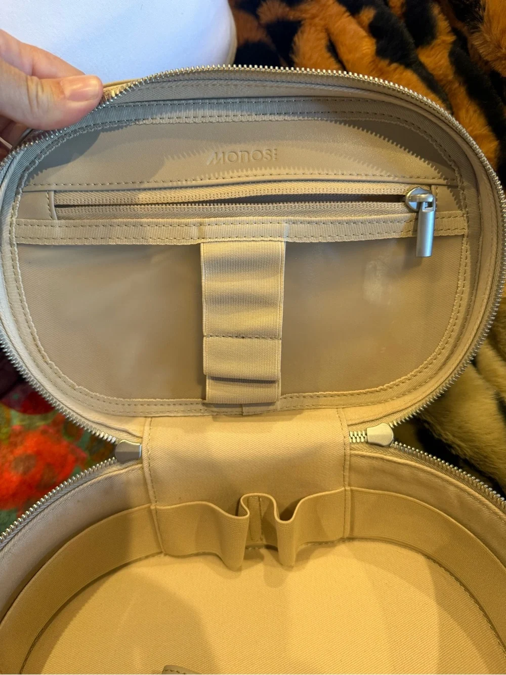 Monos Metro Cosmetic Case ivory